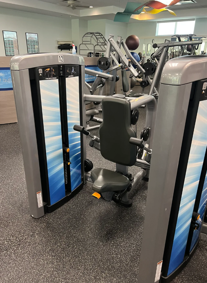 Life Fitness Insignia Series + Signature Series Gym Package W/ Cardio