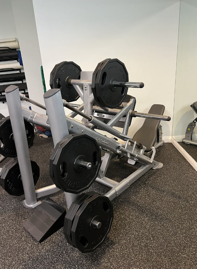 Life Fitness Insignia Series + Signature Series Gym Package W/ Cardio