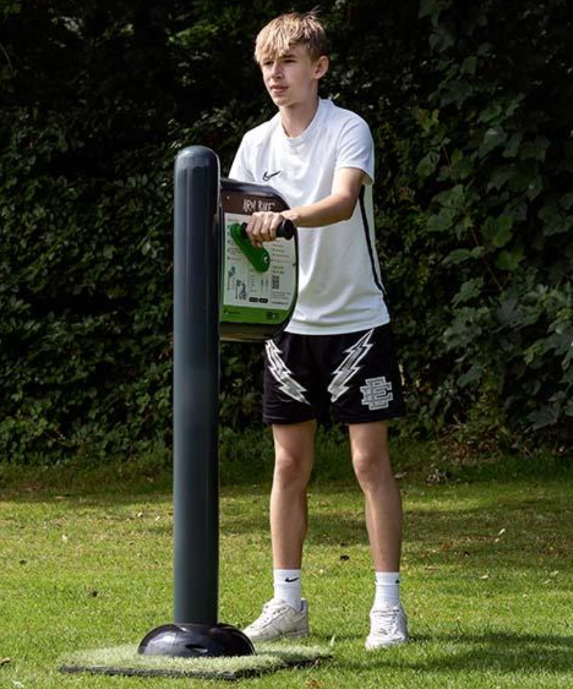 NEW Resistance Arm Bike Outdoor Gym Equipment